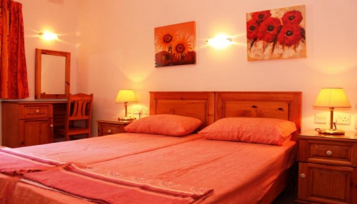 Harbour Lights Apartments poza 4