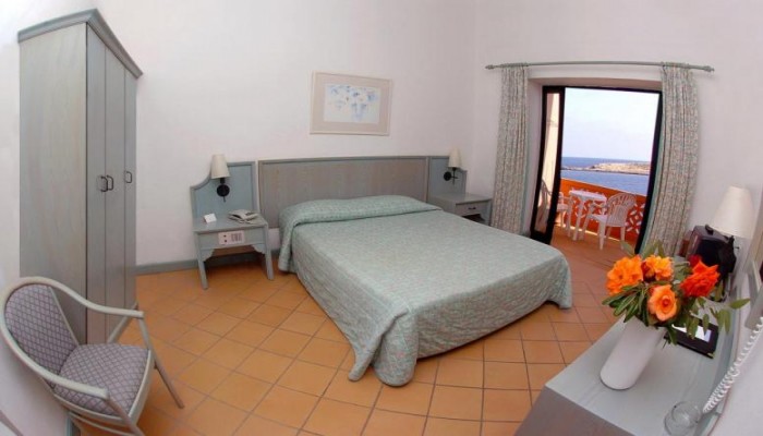 Hotel Comino poza 1