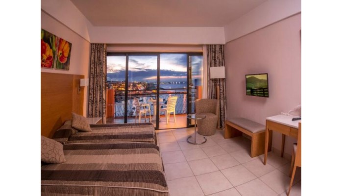 The Ramla Bay Resort poza 2