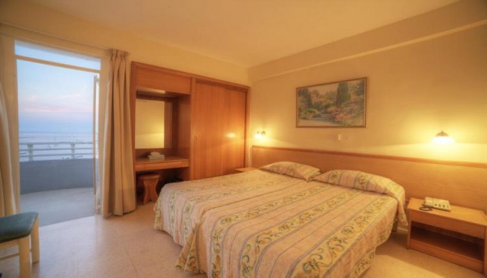 Poza pentru Hotel Ambassador 980-1505737130 Hotel Ambassador poza 2