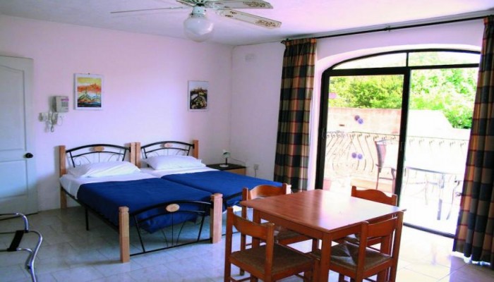 White Dolphin Holiday Complex poza 5