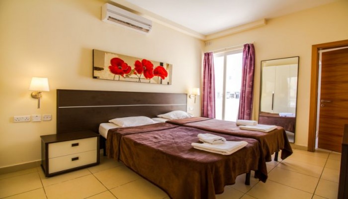 Blubay Apartments poza 2