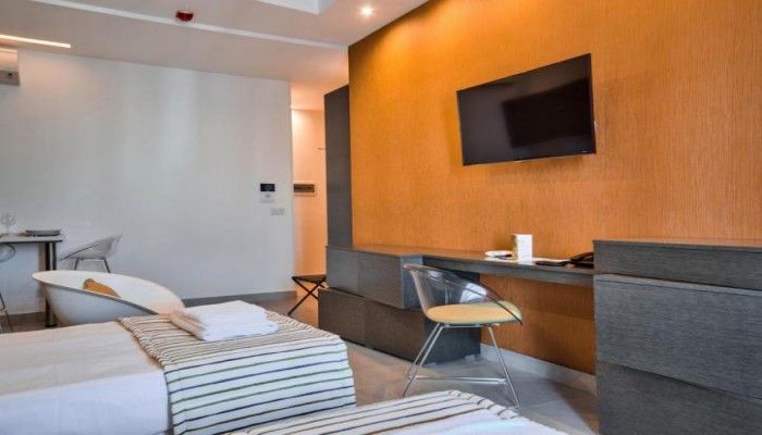 Hotel Jules Suites poza 1
