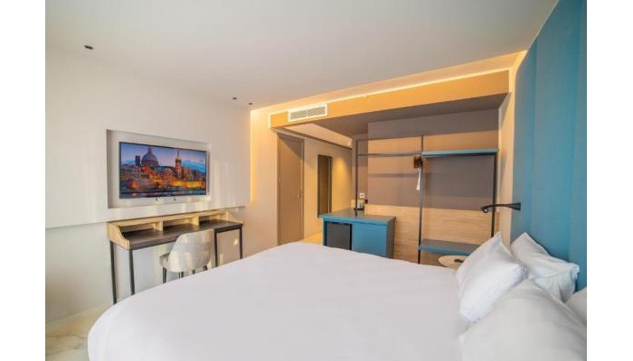 Hotel Mercure St. Julians Malta poza 4